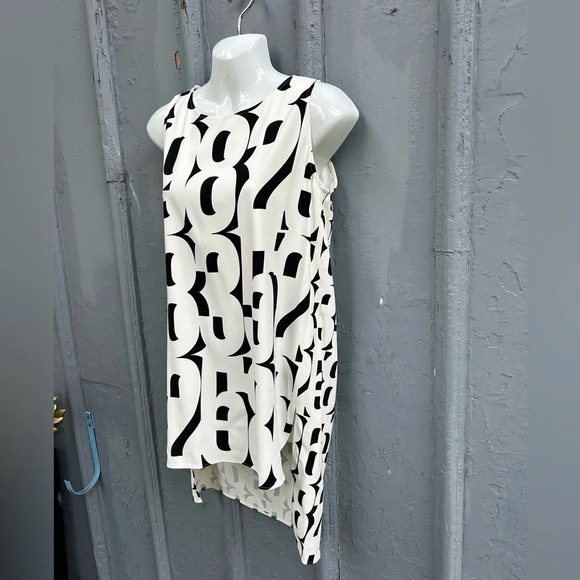 SportMax MaxMara Black & White High Low  tunic, BNWT, size Small - Picture 3 of 10